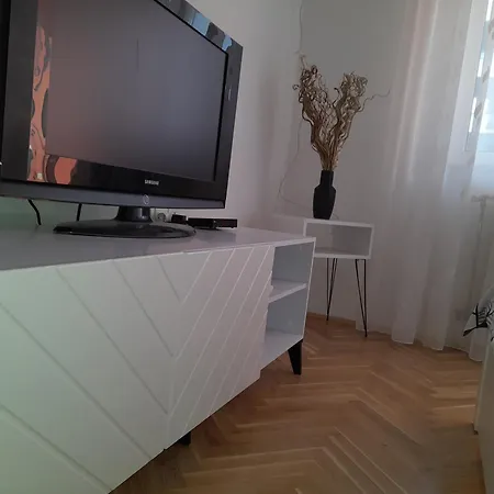 شقة Nikola Ns2 نوفي ساد